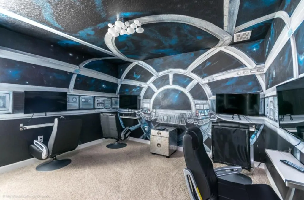 Happy Kids Themed Cinema Room - Champion Gates Water Park Resort - 7 Miles To Disney, Davenport, Statele Unite ale Americii