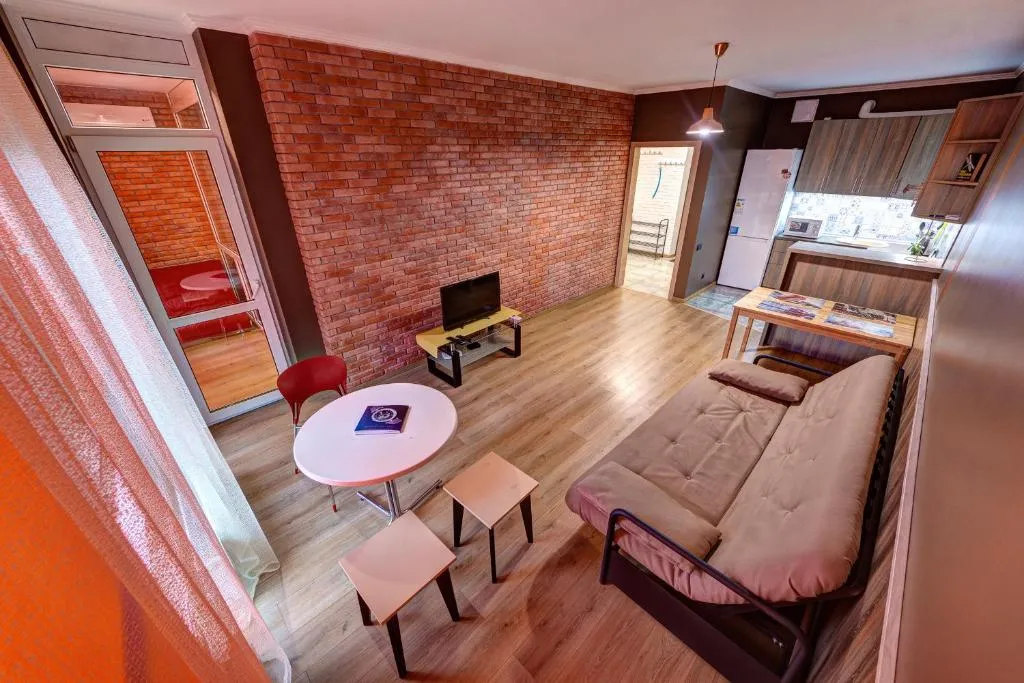 Apartment on the street. Zlatoustovskaya, 34, Kiev, Ucraina