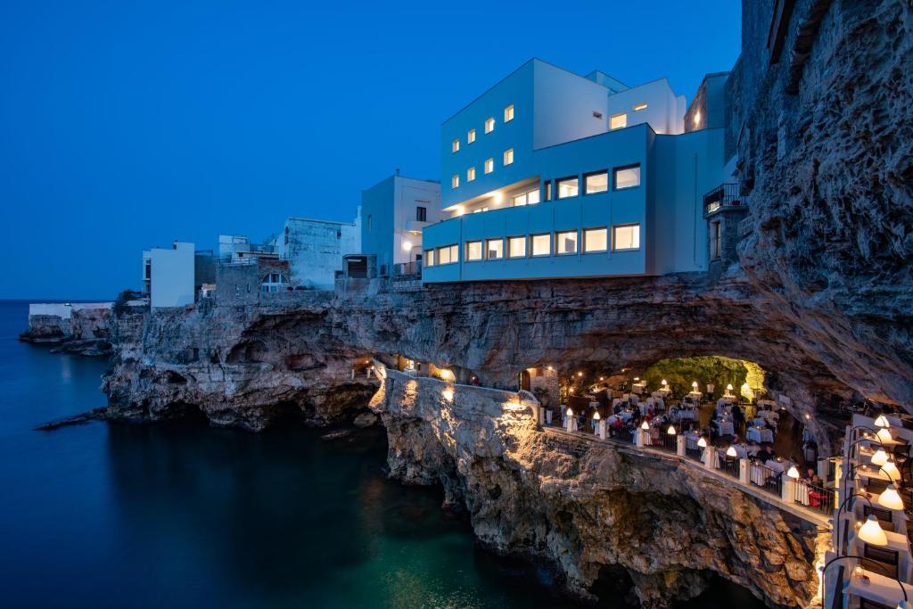 Hotel Grotta Palazzese, Polignano a Mare – Updated 2022 Prices