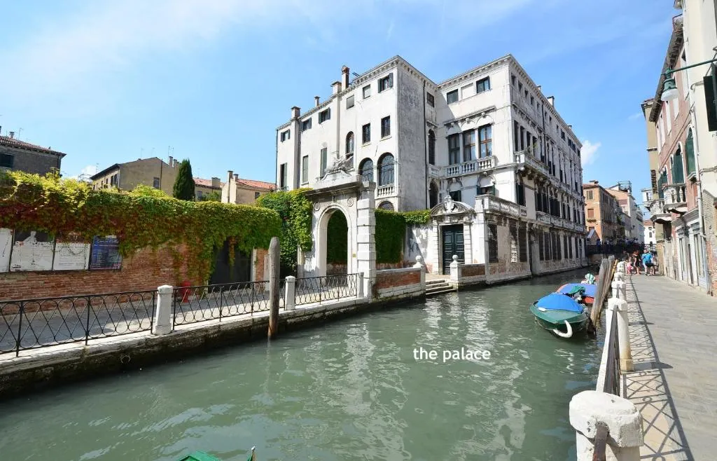 Omar, Venice, Italy