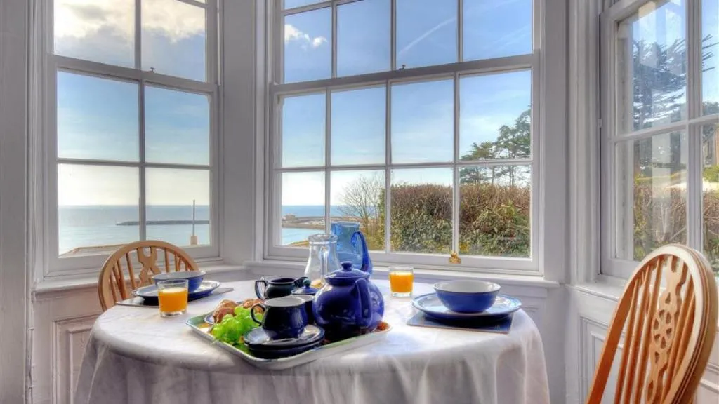 Tulip Tree Apartment, Lyme Regis, Marea Britanie