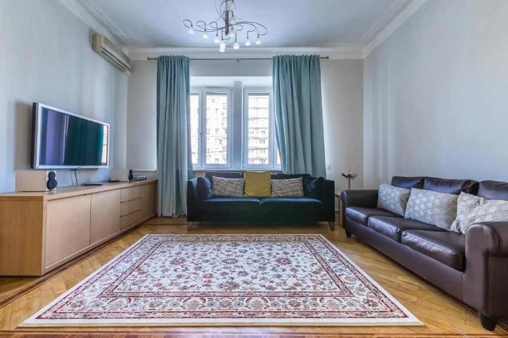 Dream House Kievskaya, Moscova, Rusia