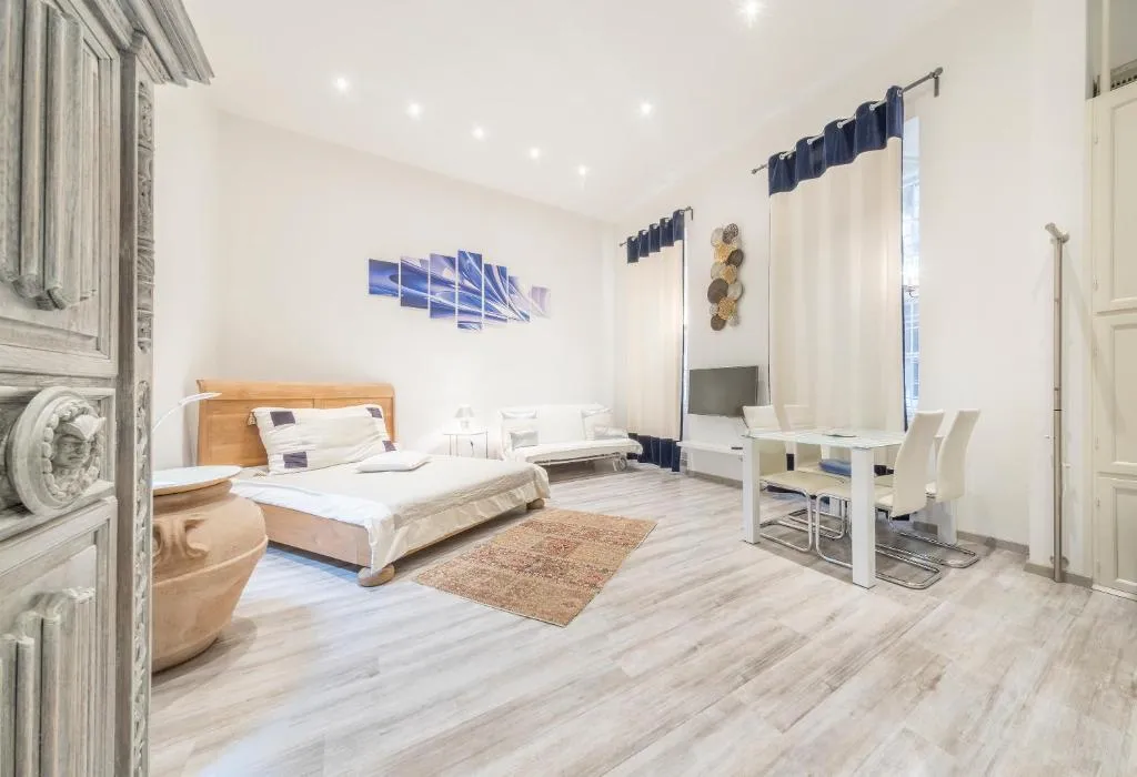 ATLANTA apartment is in the heart of Budapest, Budapest, Hungary