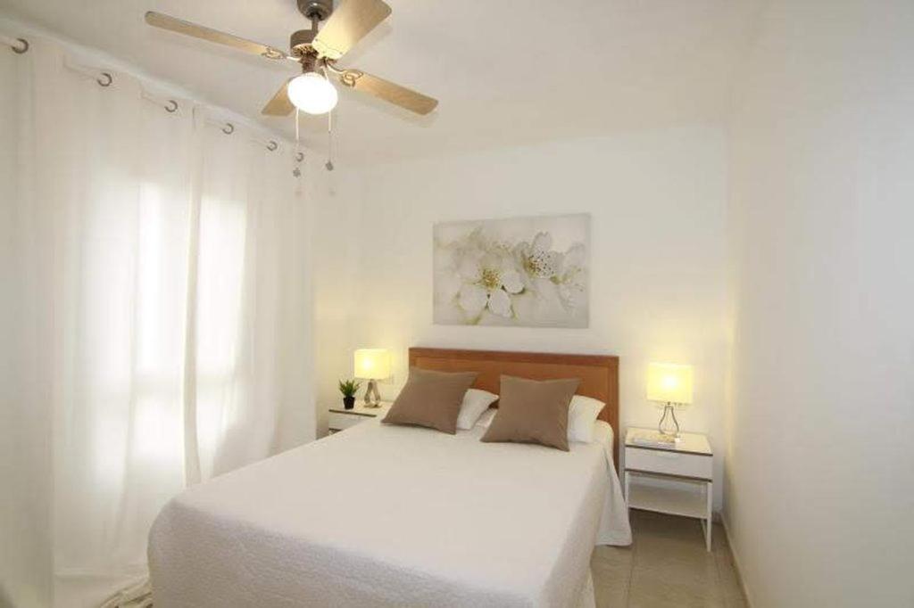 Ground floor apartment suite with private garden, Los Charcos 11