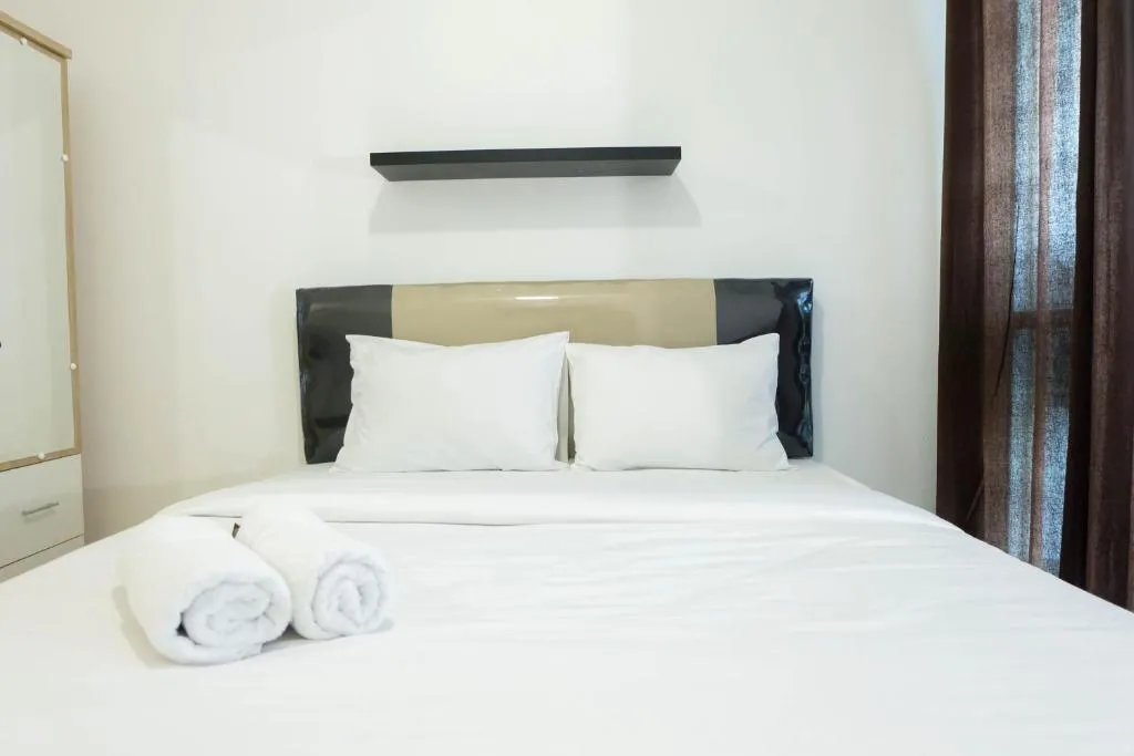 Studio near Bella Terra Mall at Tifolia Apartment By Travelio, Jakarta, Indonezia
