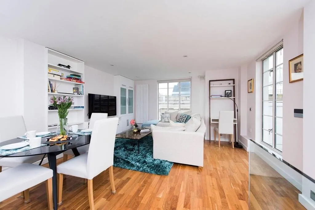Luxurious 2 Bedroom Apartment near Hyde Park, Londra, Marea Britanie