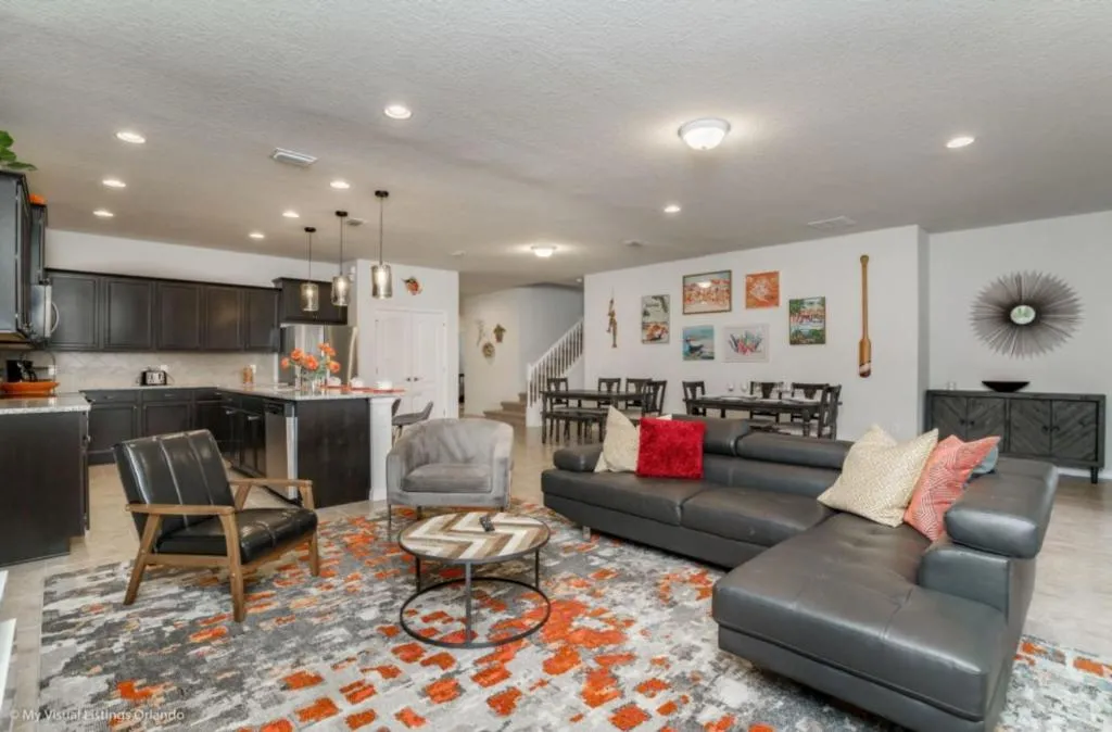 NEW 9 Bed Champion Gates Accommodate 19 People, Kissimmee, Statele Unite ale Americii