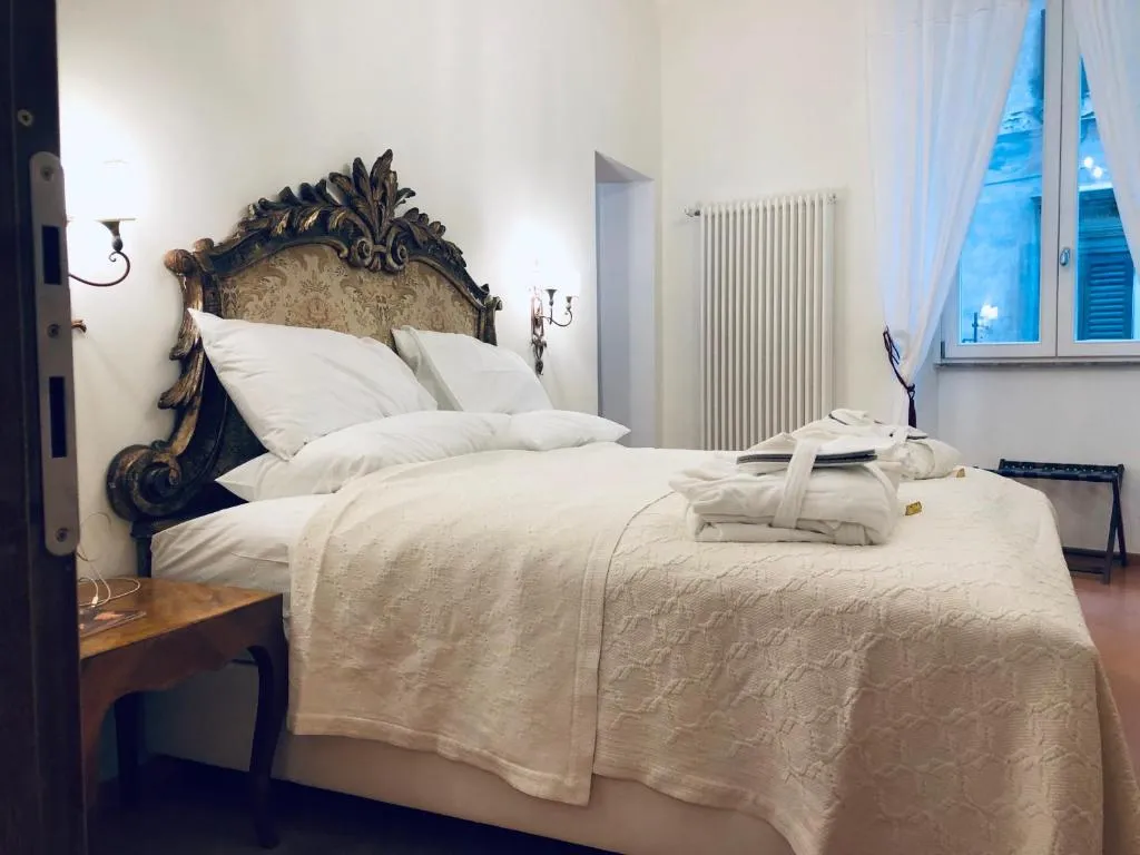 Visione Via Sant’Andrea delle Fratte, 36, Roma, Italy