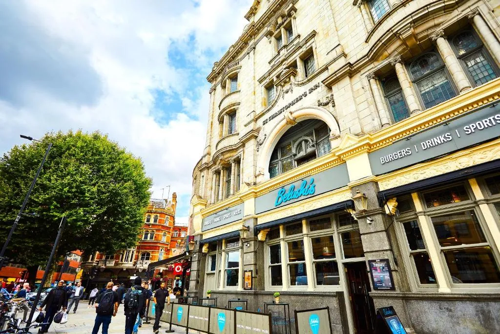 St Christopher's Hammersmith, Londra, Marea Britanie
