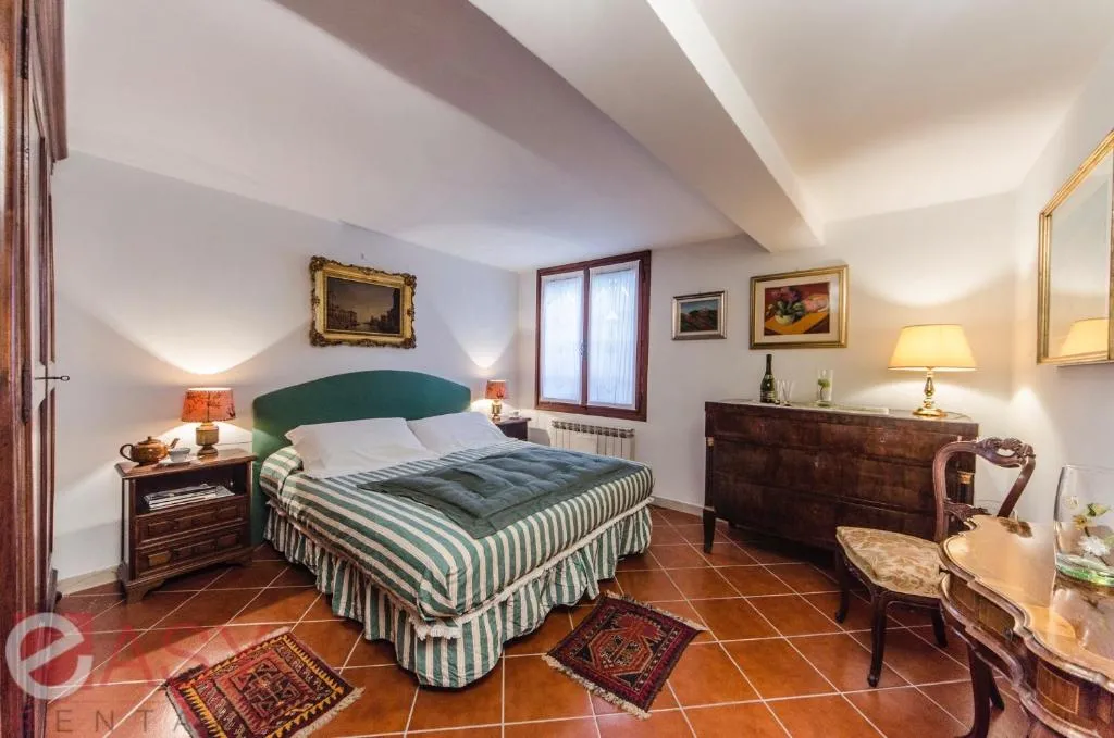 Rialto Suite, Venice, Italy