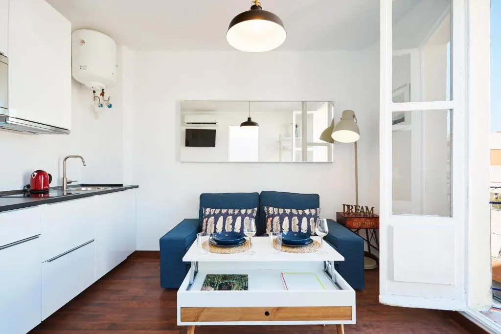 LEEWAYS LOFT II in LOPE DE RUEDA, Madrid, Spania