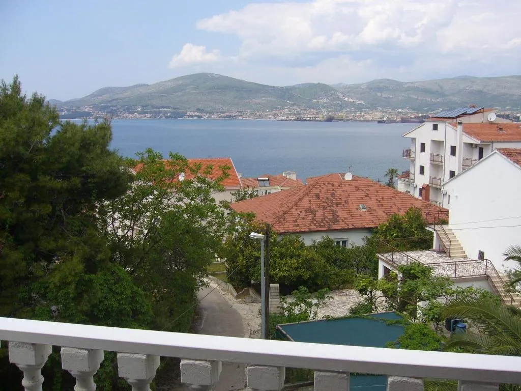 Apartments Barić, Centola, Croatia