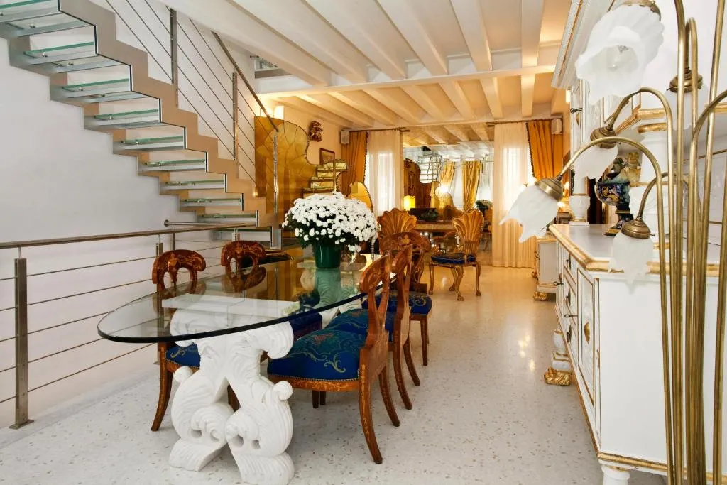 Casa Fortuny Luxury Apartment, Venice, Italy
