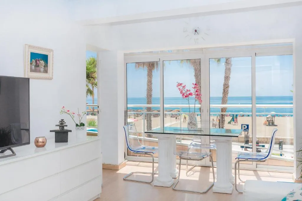Apartamento Lujo frente al Mar Centro de Malaga, Málaga, Spania