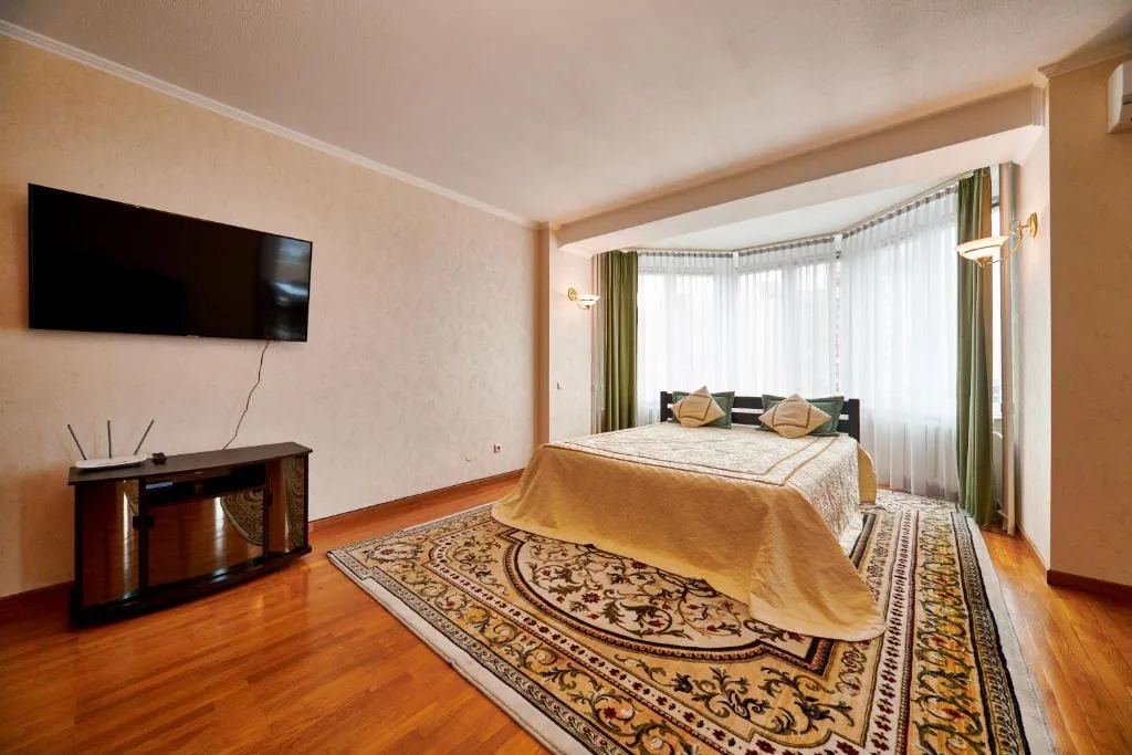 3 Bedroom apartment Tymoshenko street 29, Kiev, Ukraine