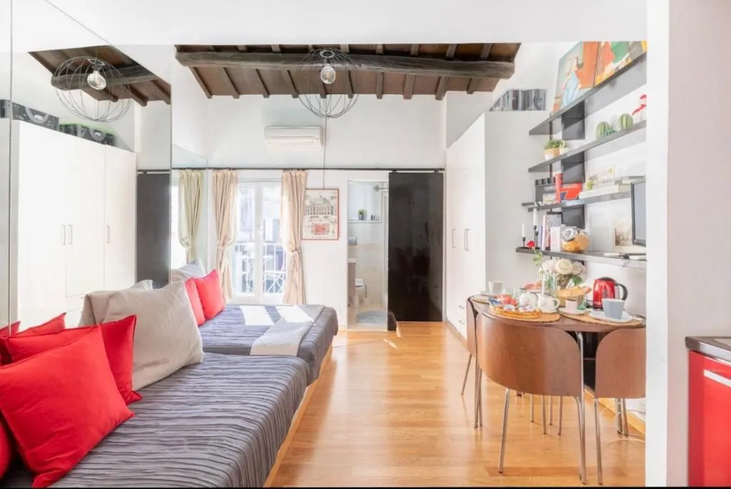 PantheonDreamSuite, Roma, Italia