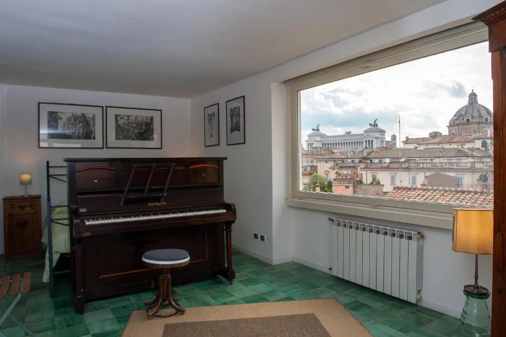 House Santa Caterina, Roma, Italia