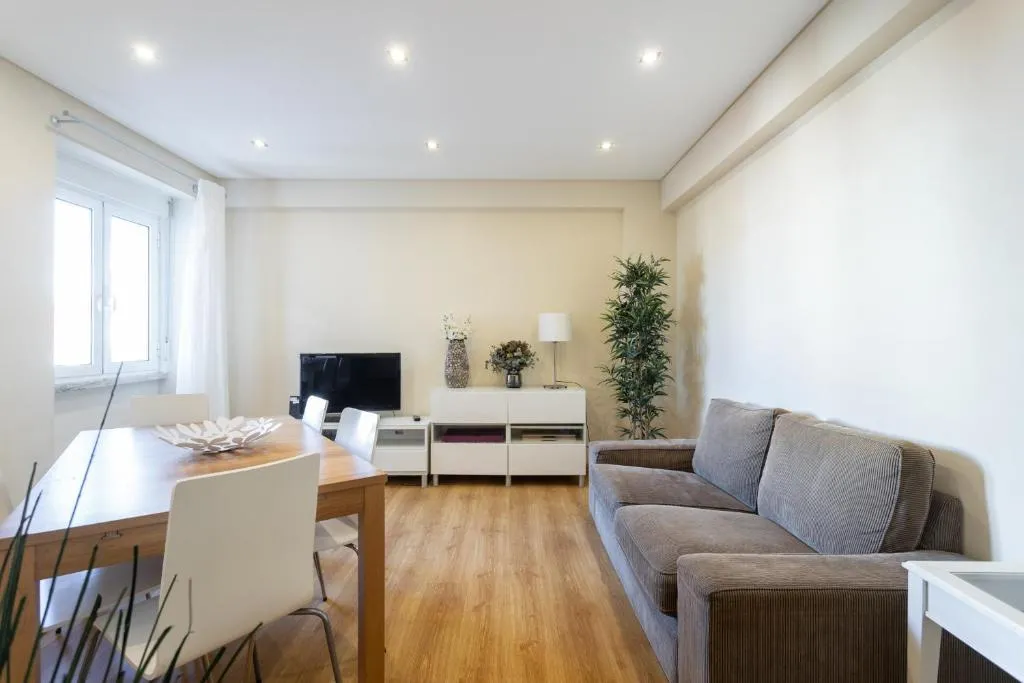 Feels Like Home Campo de Ourique Family Apartment, Lisabona, Portugalia