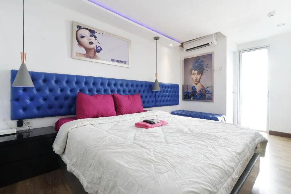 Travelibu at Bassura City Apartment, Jakarta, Indonezia