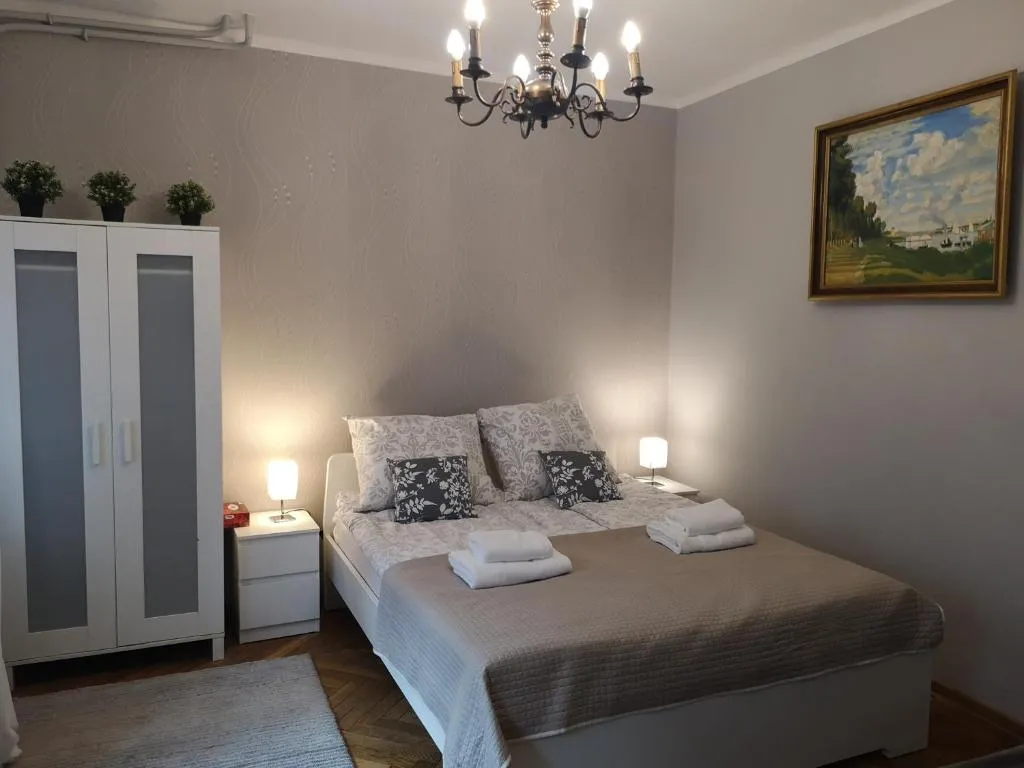 Zamkowy Apartment, Varșovia, Polonia