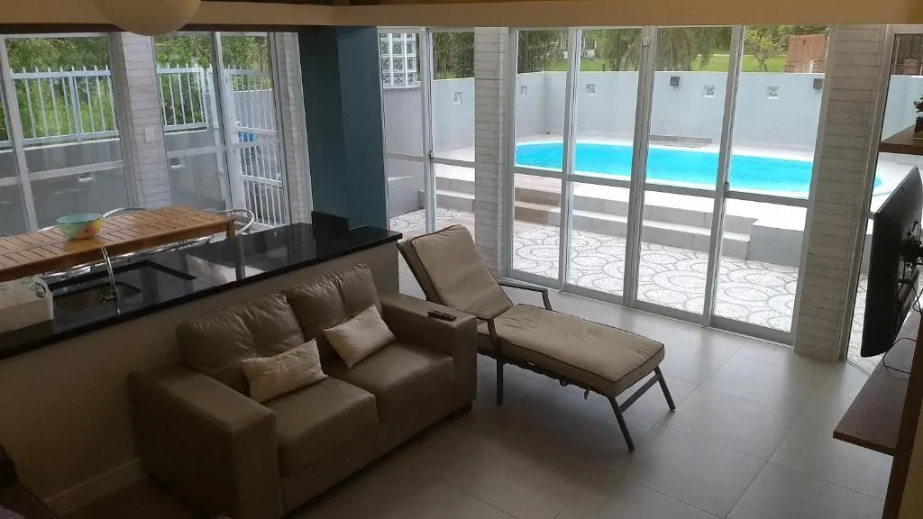 Casa com piscina, Florianópolis, Brazilia