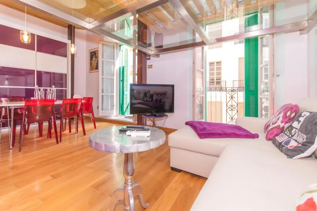 Cubo's Estudio Carreteria 33 2A, Málaga, Spania