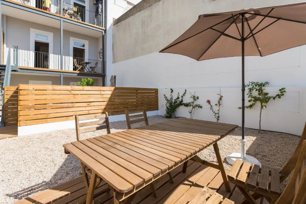 Feels Like Home Intendente Modern Terrace, Lisabona, Portugalia