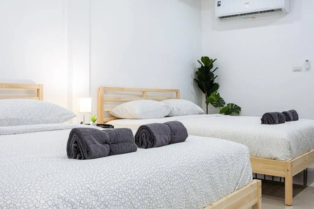 P2 Silom Large 2beds full kitchen WIFI 4-6pax, Bangkok, Thailand