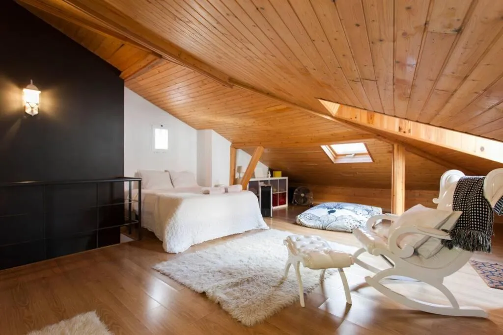 Duplex Santos, Amadora, Portugal