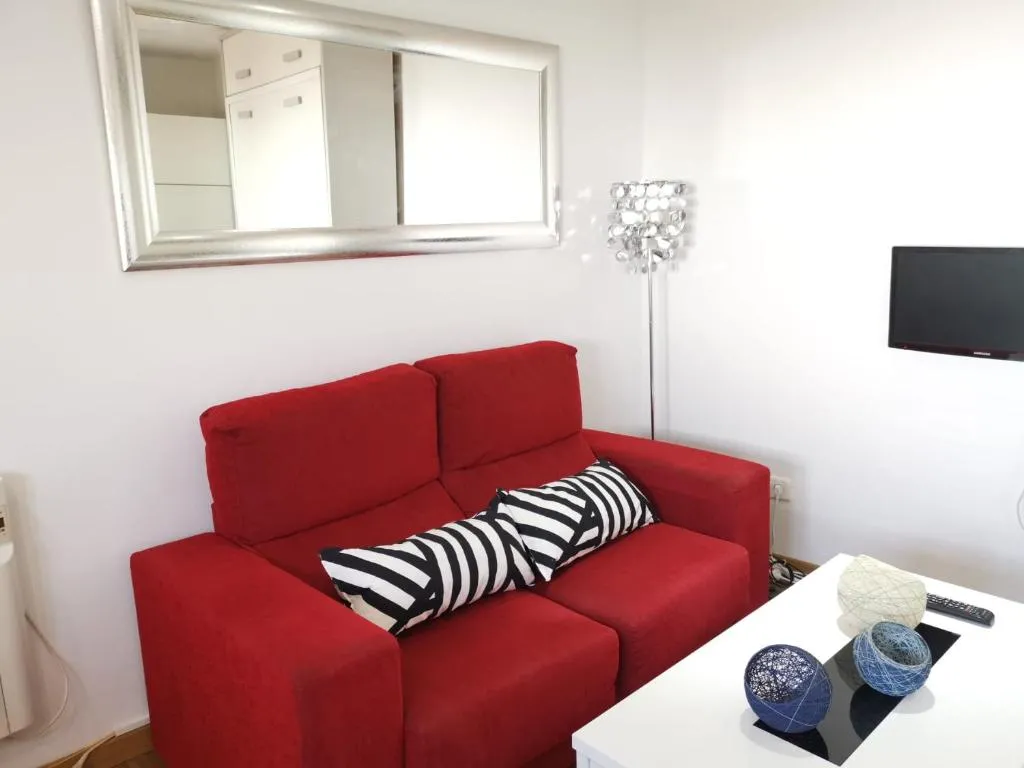 MADRID CENTRO: APARTAMENTO NUEVO CON WiFi, Madrid, Spania