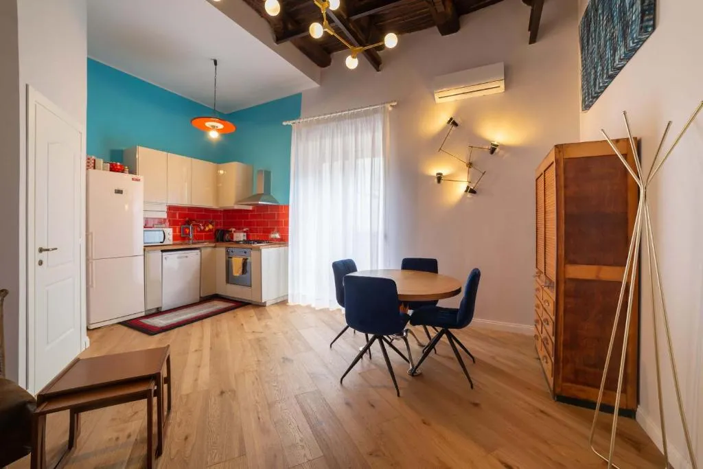Design Apartment Next Sorbillo on Tribunali, Napoli, Italia