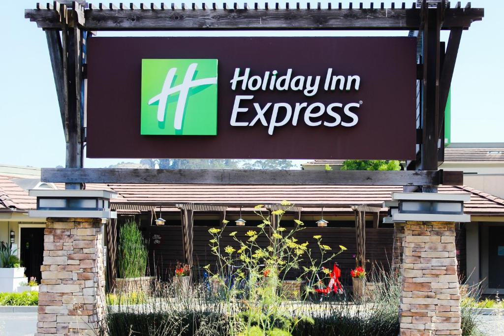 Holiday Inn Express Mill Valley - Sausalito Area, an IHG Hotel