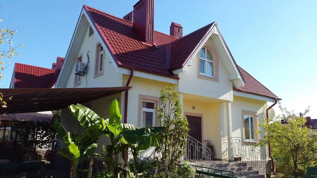 Elena House, Adler, Rusia