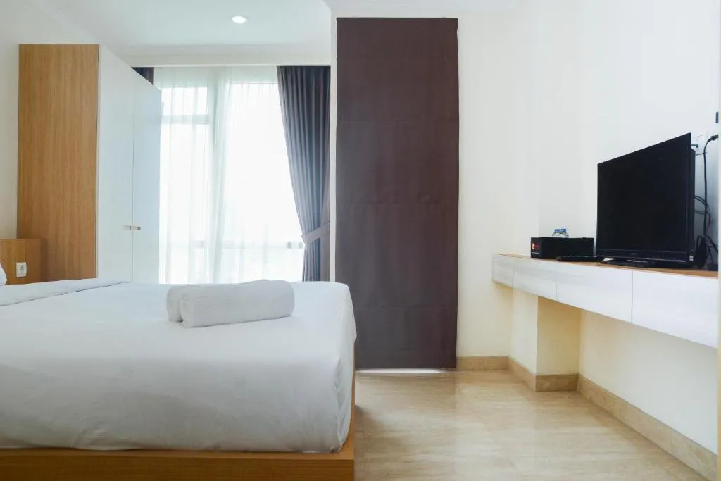Minimalist and Comfy Studio at Menteng Park Apartment By Travelio, Jakarta, Indonezia