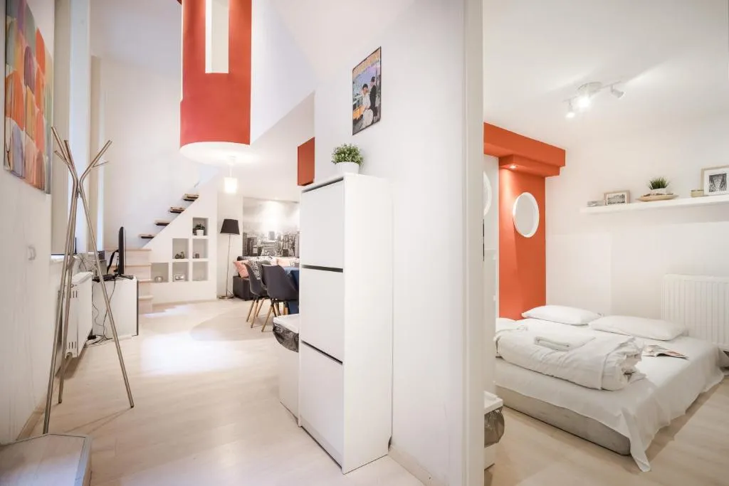 BpR Red Tower Duplex Home, Budapest, Hungary