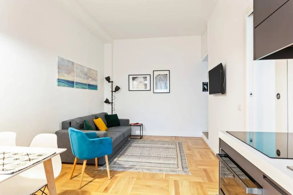 Design and new flat in Navigli district, Milano, Italia