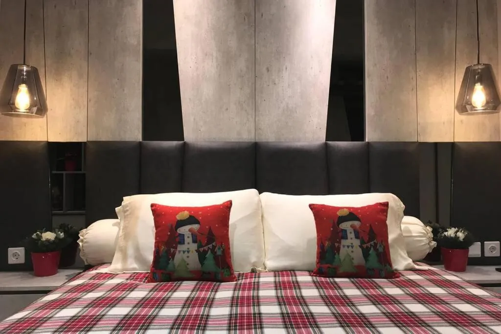 Modern Park View Gold Coast Suite Apartment, Jakarta, Indonezia