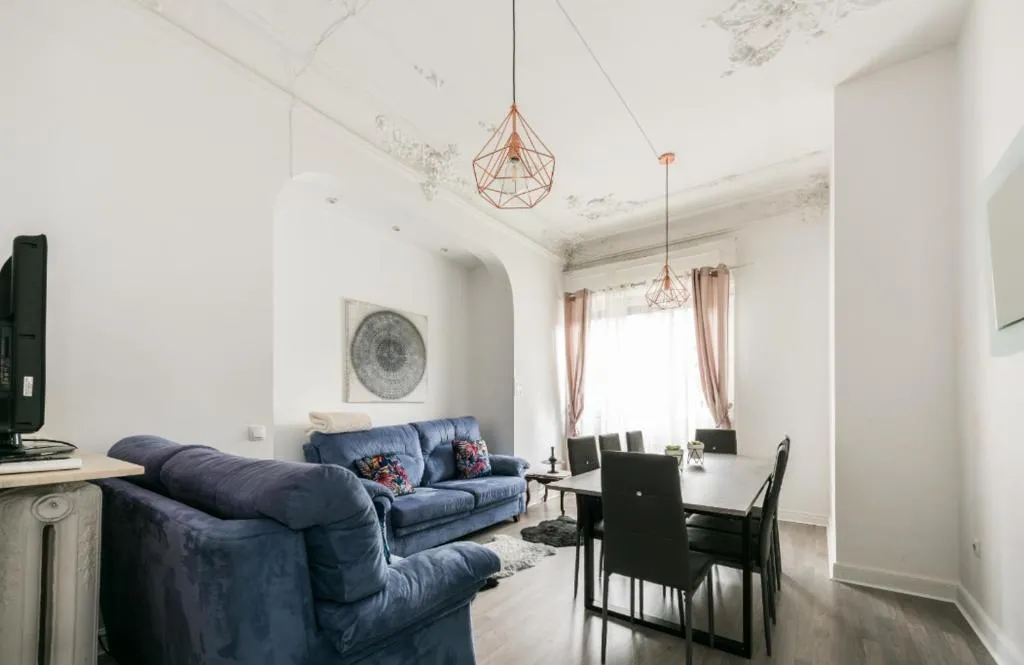 M&F 7 ROOMS/7 BATHROOMS OVER GRAN VIA, Madrid, Spania