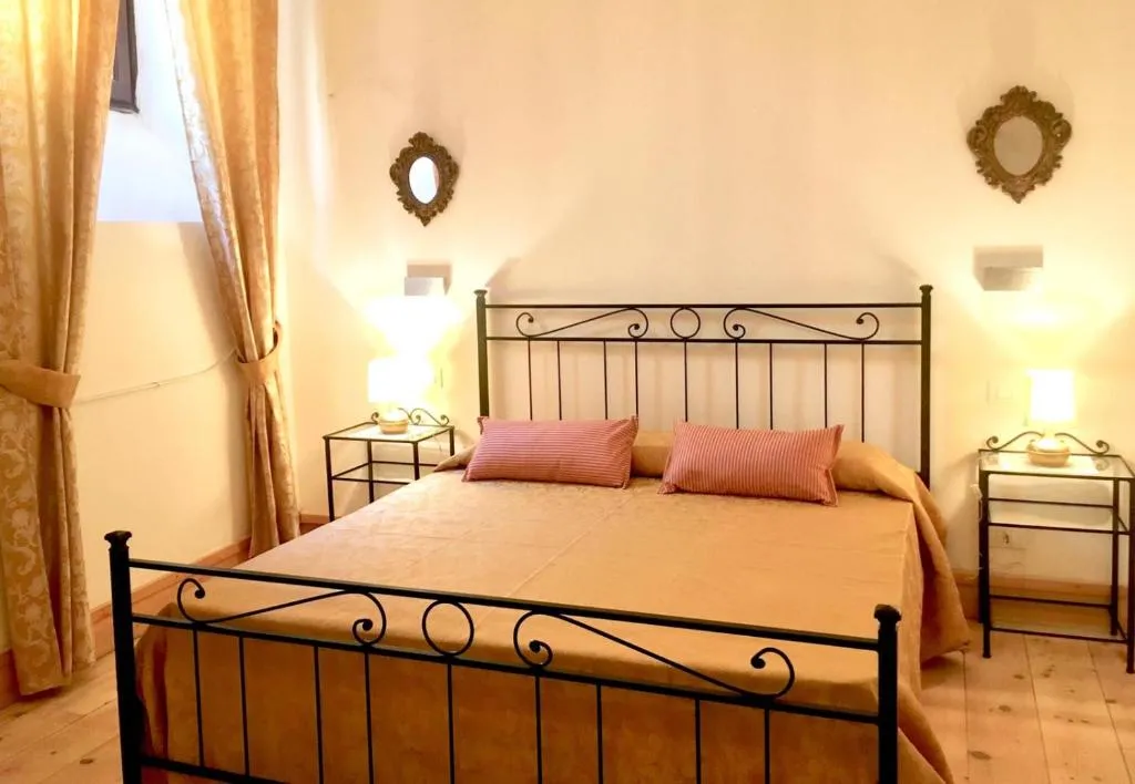 Flower Cozy room, Venice, Italy