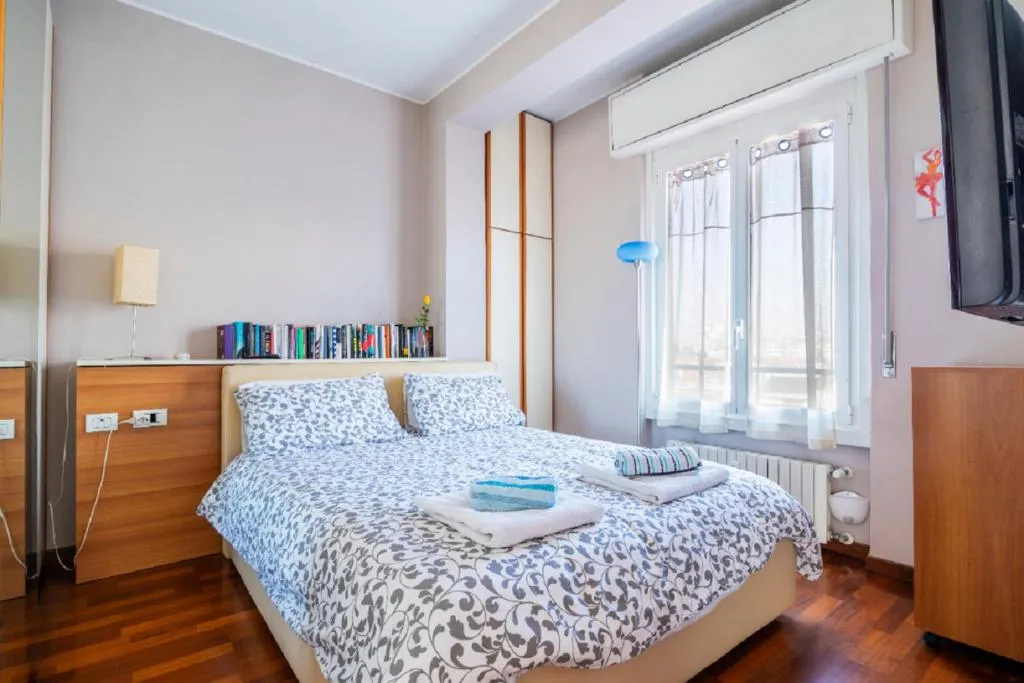 Coni Zugna, Milano, Italia