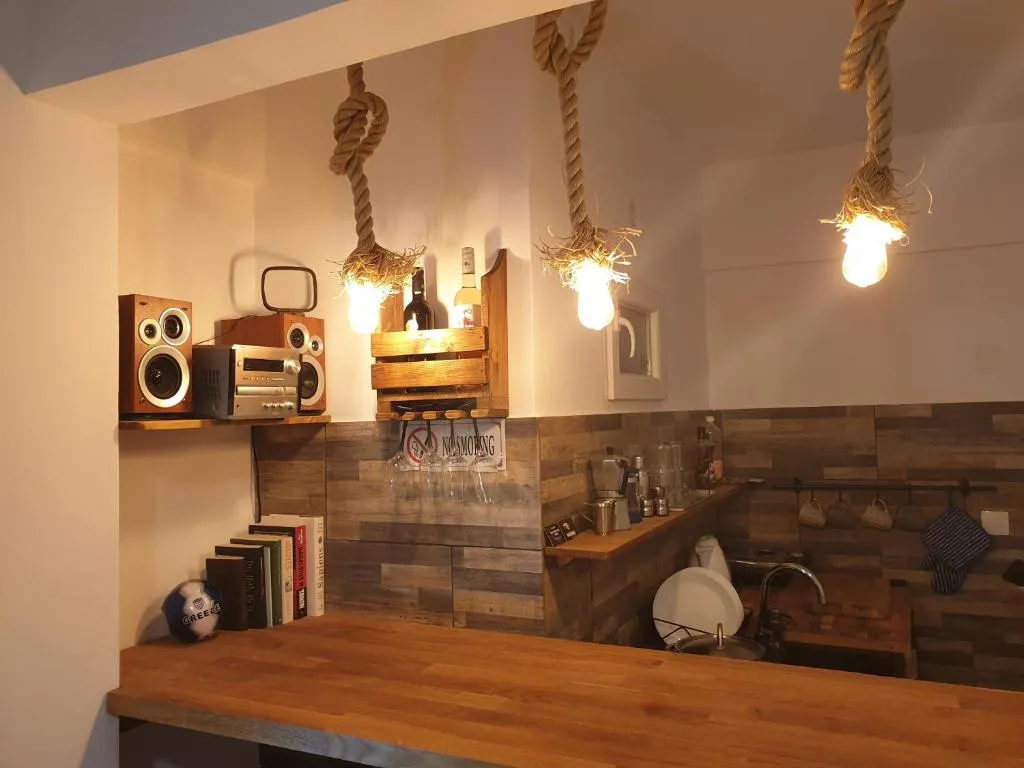 Comfy apartment next to the sea, Athens, Greece