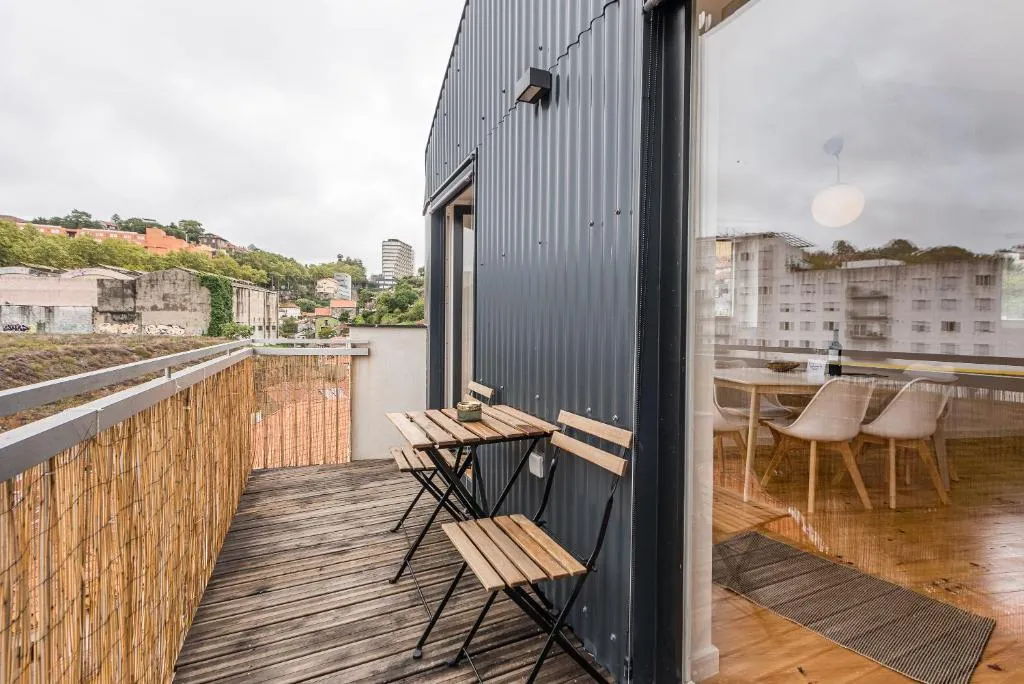 TPC - Flora Apartments, Porto, Portugal