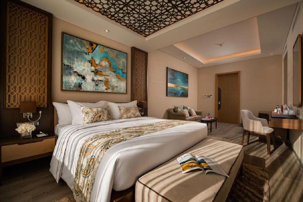 Wyndham Grand KN Paradise Cam Ranh