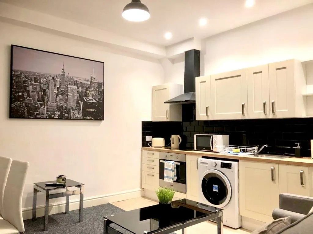 BELMONT Apartments, Bayberry (NY), United Kingdom