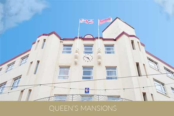 Queens Mansions: Lakeland Suite