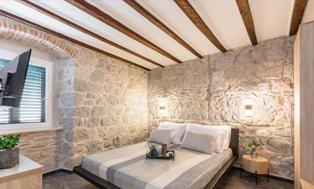 KiKa Luxury OldTown Apartment, Split, Croaţia