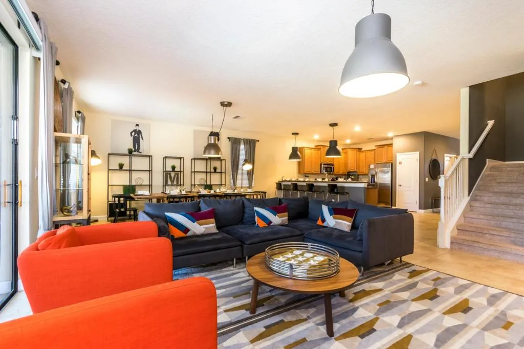 ChampionsGate Villa Sleeps 18 with Pool Air Con and WiFi, Kissimmee, Statele Unite ale Americii
