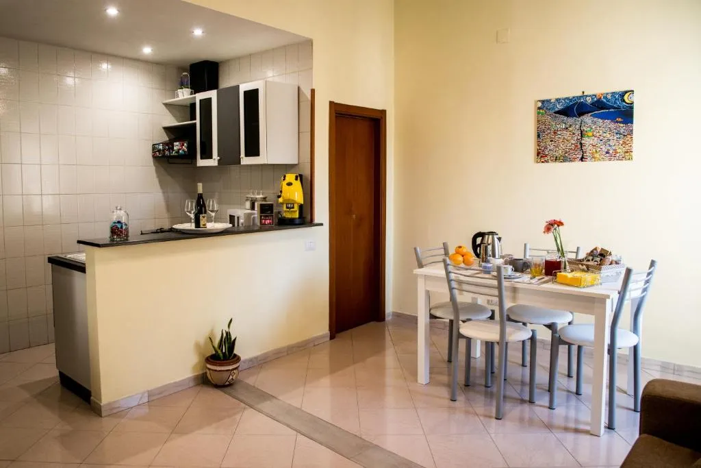 Castel Capuano Flat, Napoli, Italia