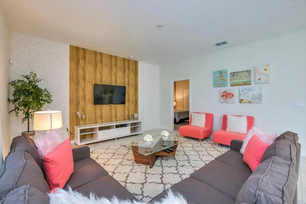 Champions Gate Villa Sleeps 10 with Pool Air Con and WiFi, Kissimmee, Statele Unite ale Americii