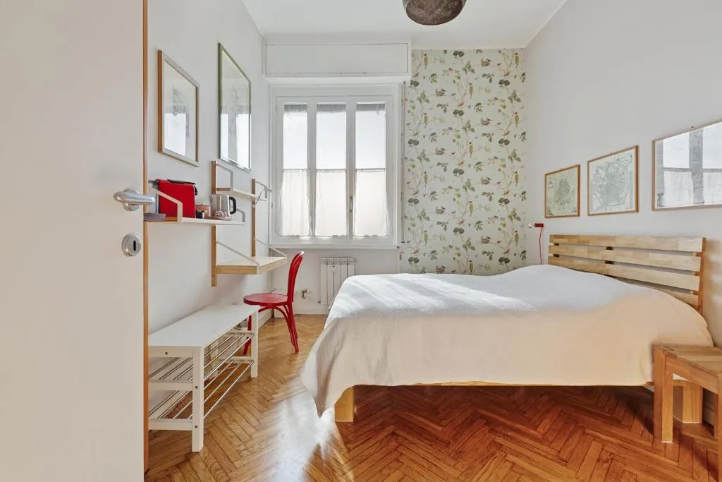 B&B San Calocero-private bathroom- WI-FI, Milano, Italia